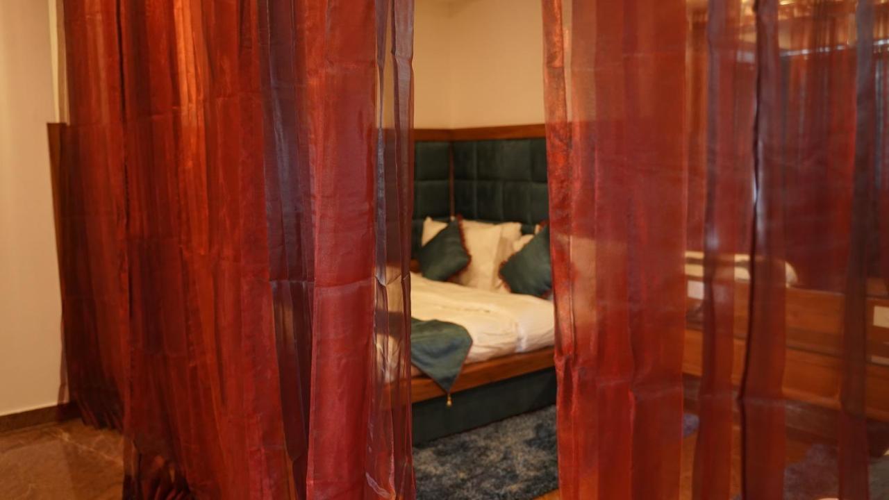 Hotel Saheb'S Castle Mcleodganj McLeod Ganj Ngoại thất bức ảnh